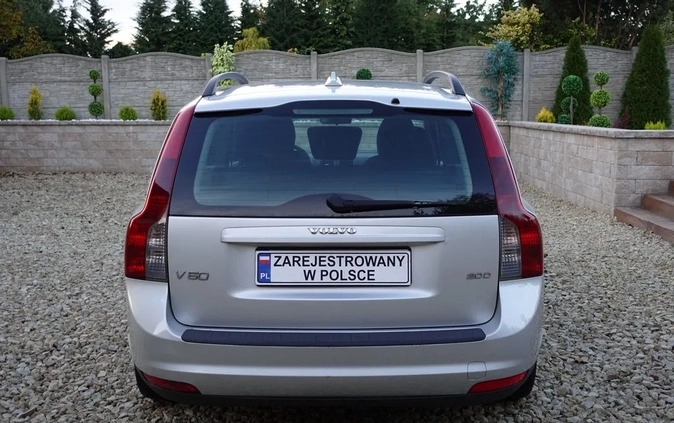 Volvo V50 cena 14900 przebieg: 323000, rok produkcji 2007 z Brześć Kujawski małe 79